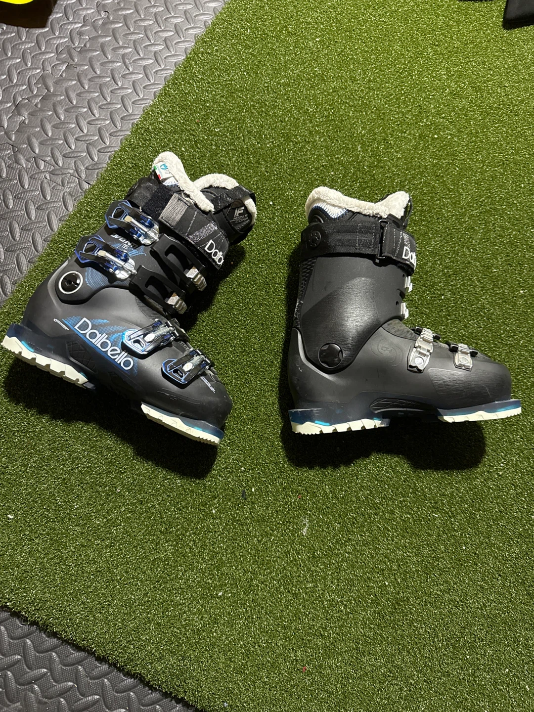Dalbello Ski Boots - photo 4