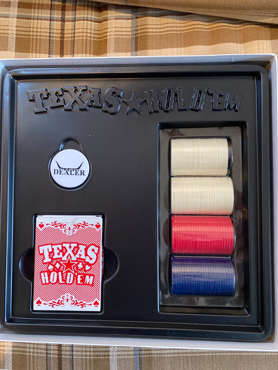 Texas Hold'em Poker Set with Felt Mat and Chips - photo 4