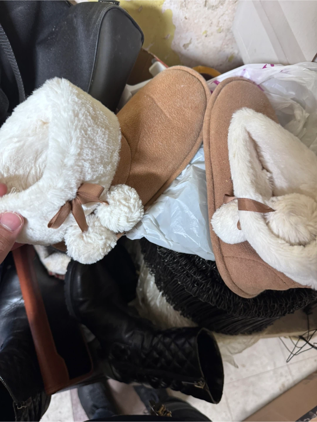 Brown Fuzzy Slippers Size 5-6