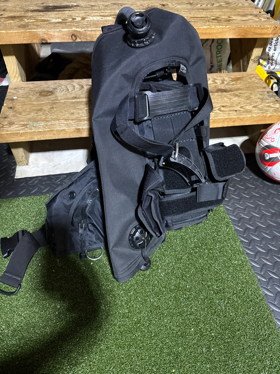 Scuba Diving BCD Buoyancy Compensator Device - photo 3
