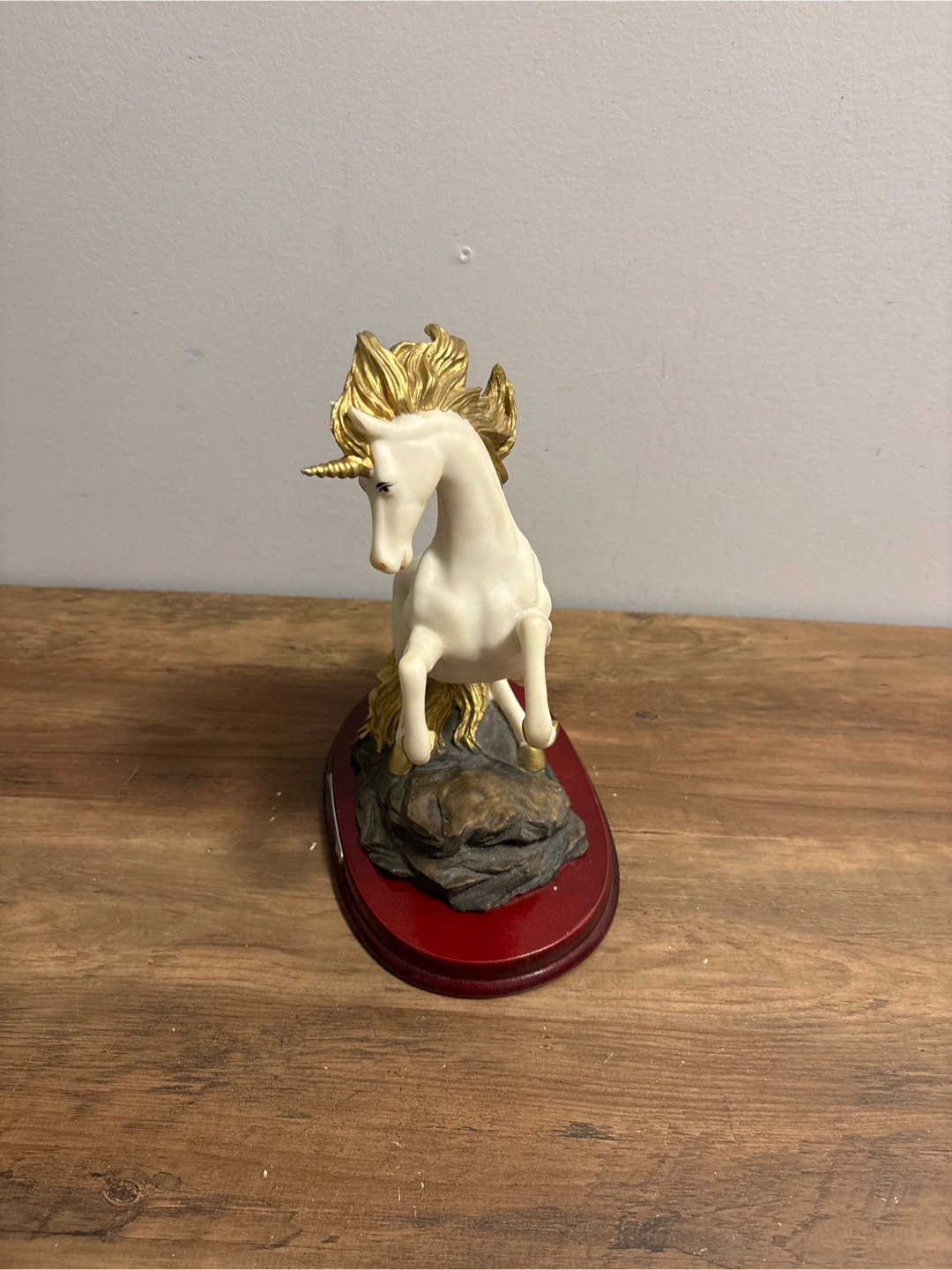 Ruby 'n Collection Unicorn Figurine - photo 4