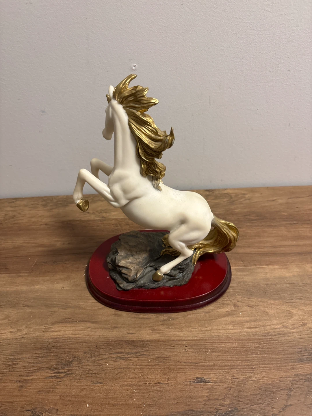 Ruby 'n Collection Unicorn Figurine - photo 5