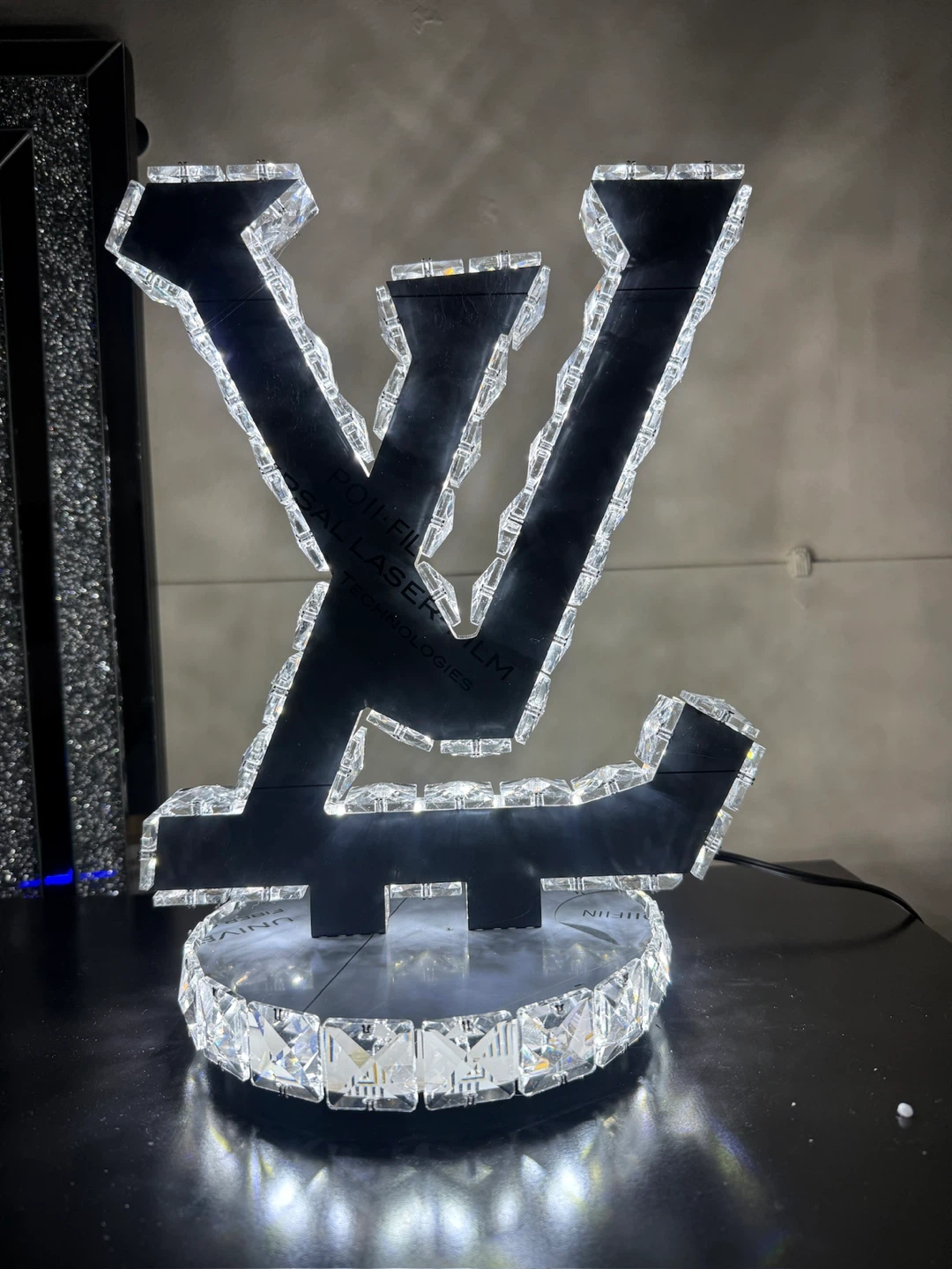 Crystal LED Lamp with Interlocking CC Logo - photo 2