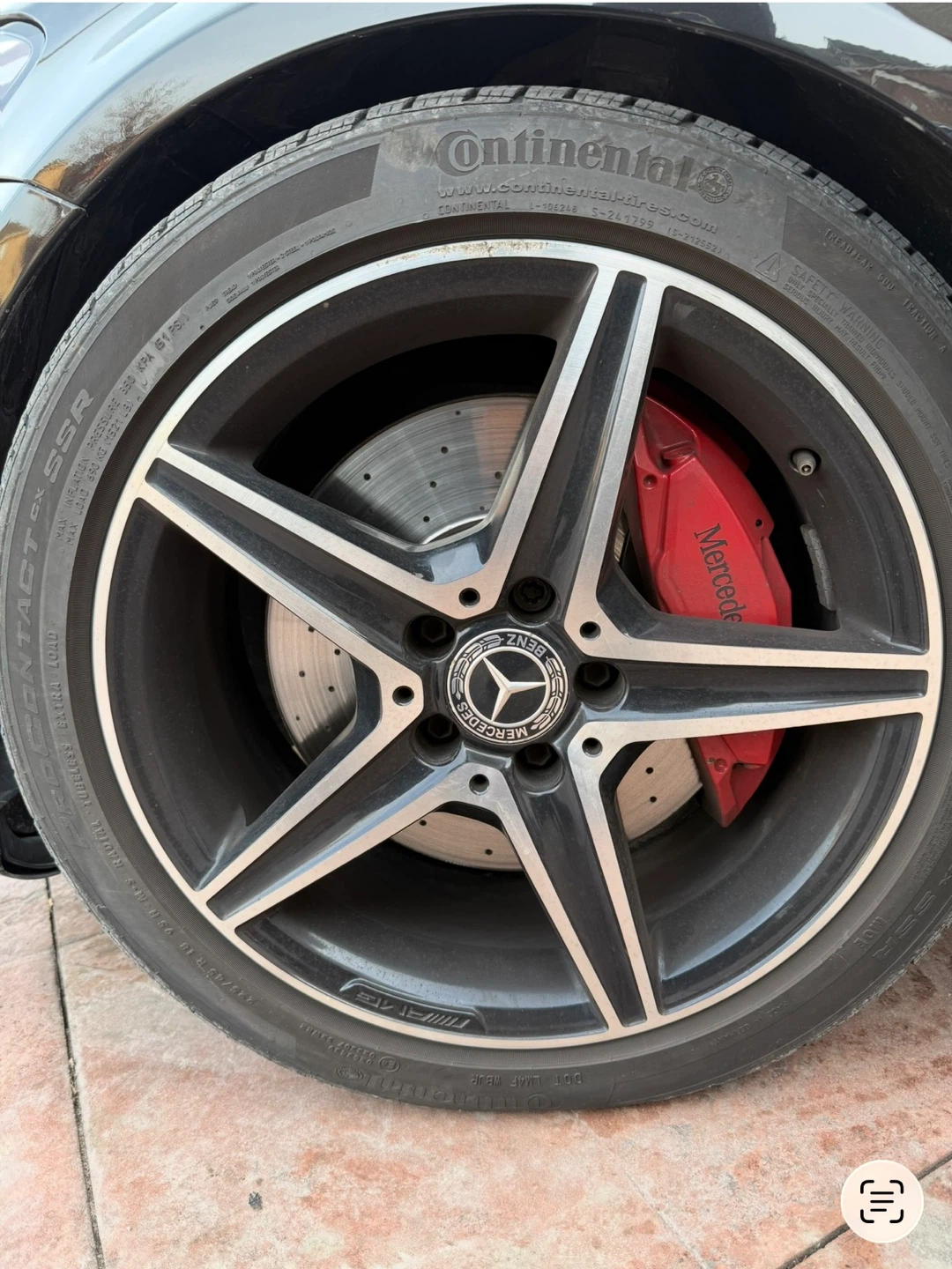 Mercedes-Benz AMG Wheel and Continental Tire