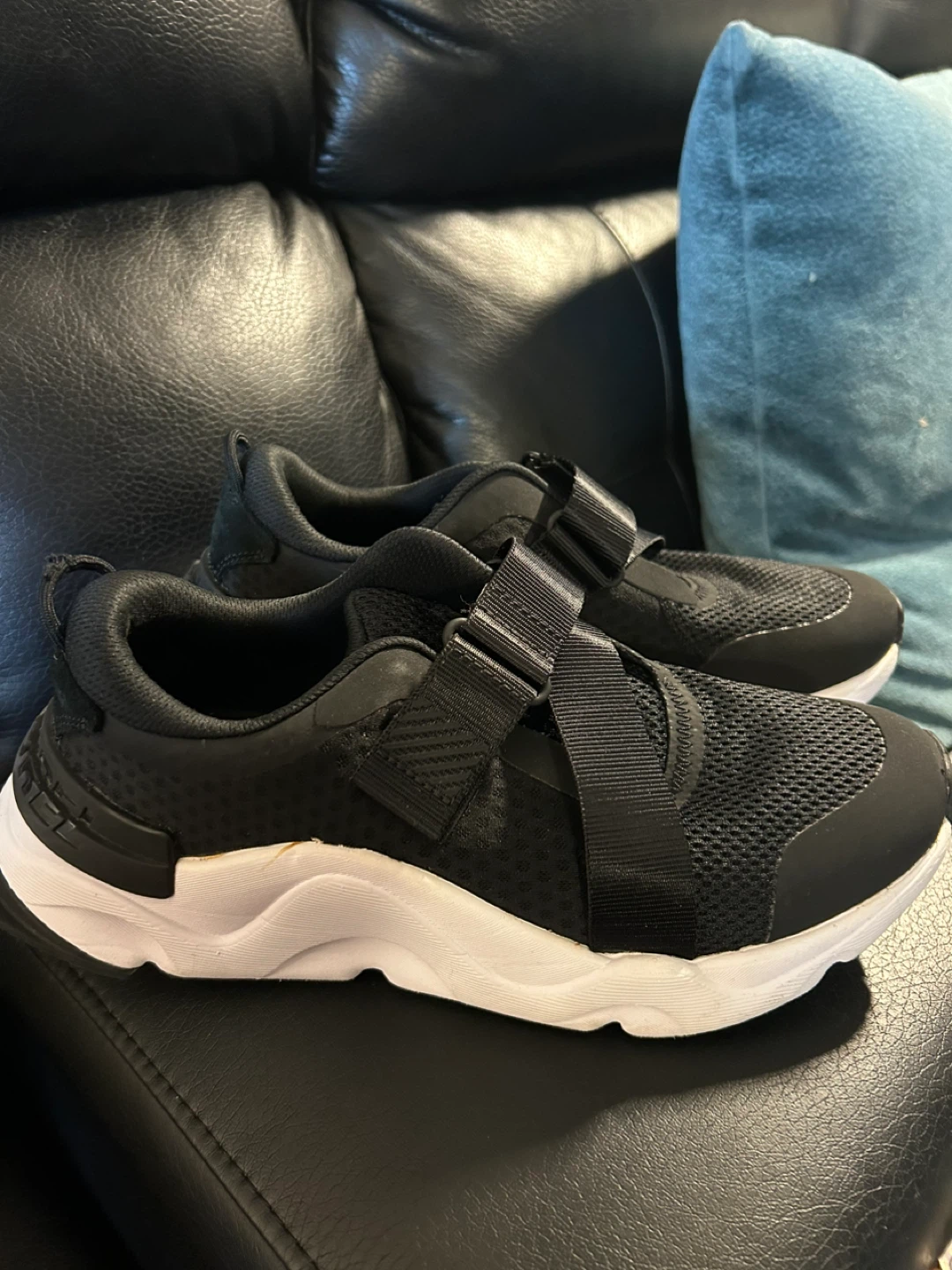 Sorel Women's Black Athletic Shoes - photo 2
