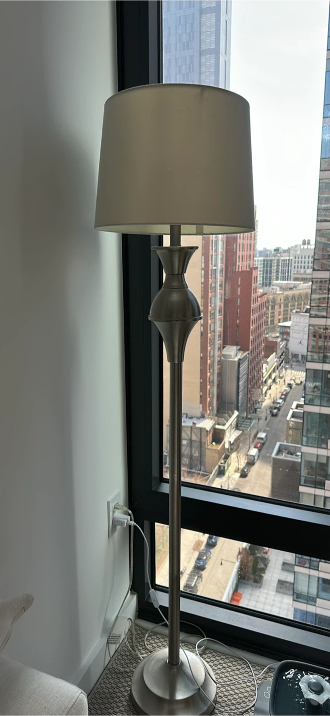 Modern Floor Lamp - photo 2