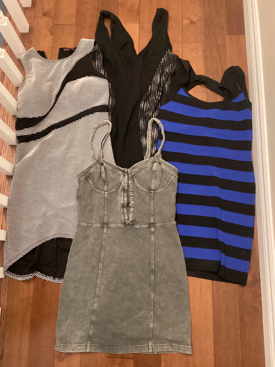 Women's Clothing Lot, Size Medium