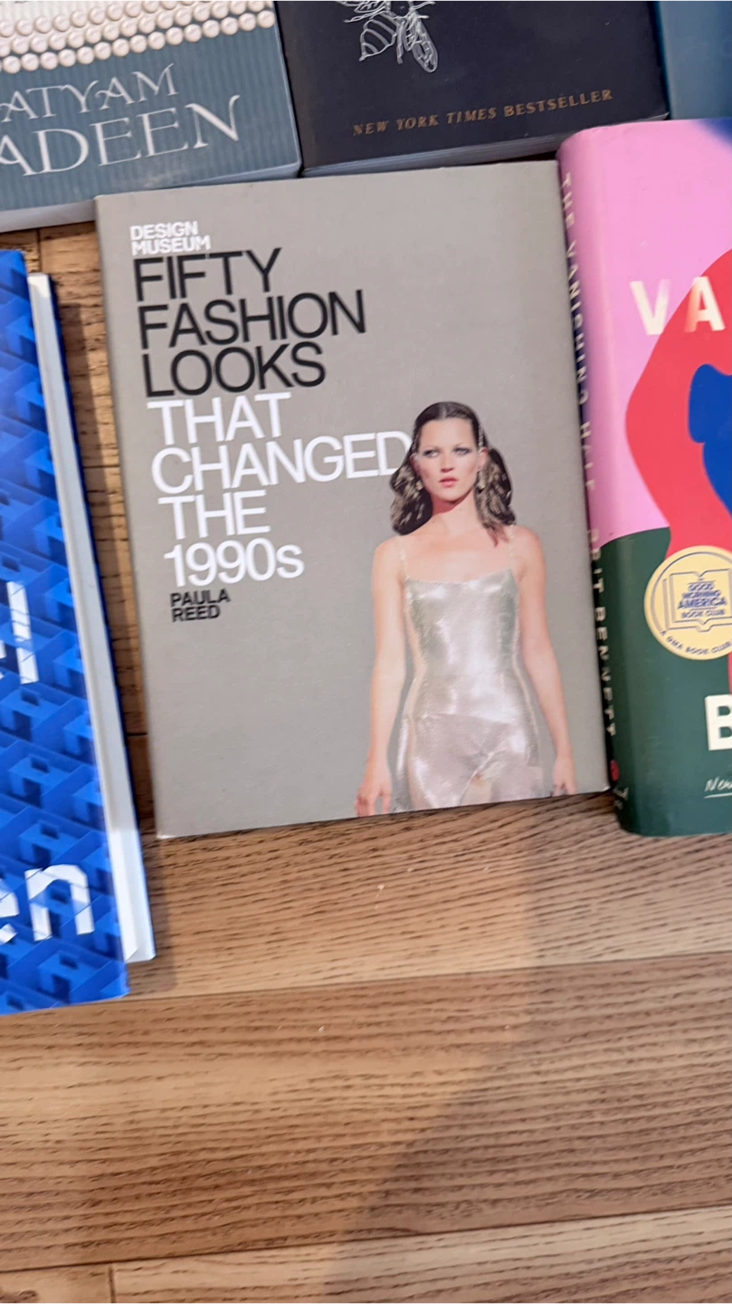 Fifty Fashion Looks That Changed the 1990s Book - photo 2