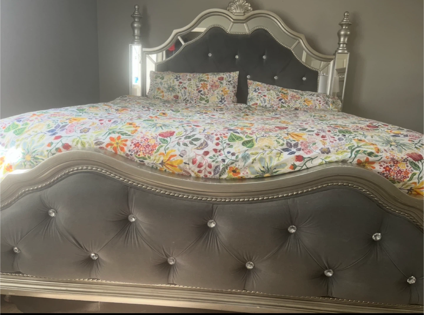 Silver Mirrored bedroom set - photo 2