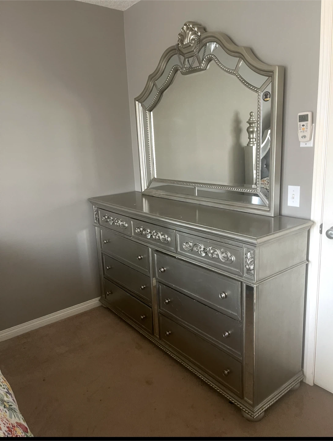 Silver Mirrored bedroom set - photo 3