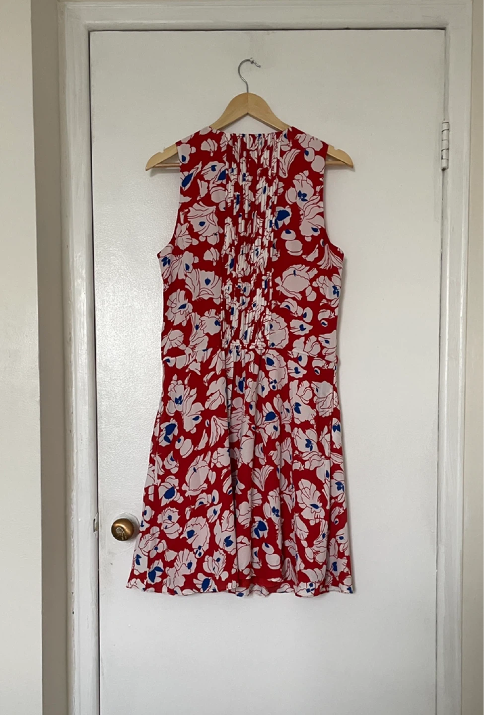 Banana Republic Red Floral Sleeveless Dress Size 12 - photo 2