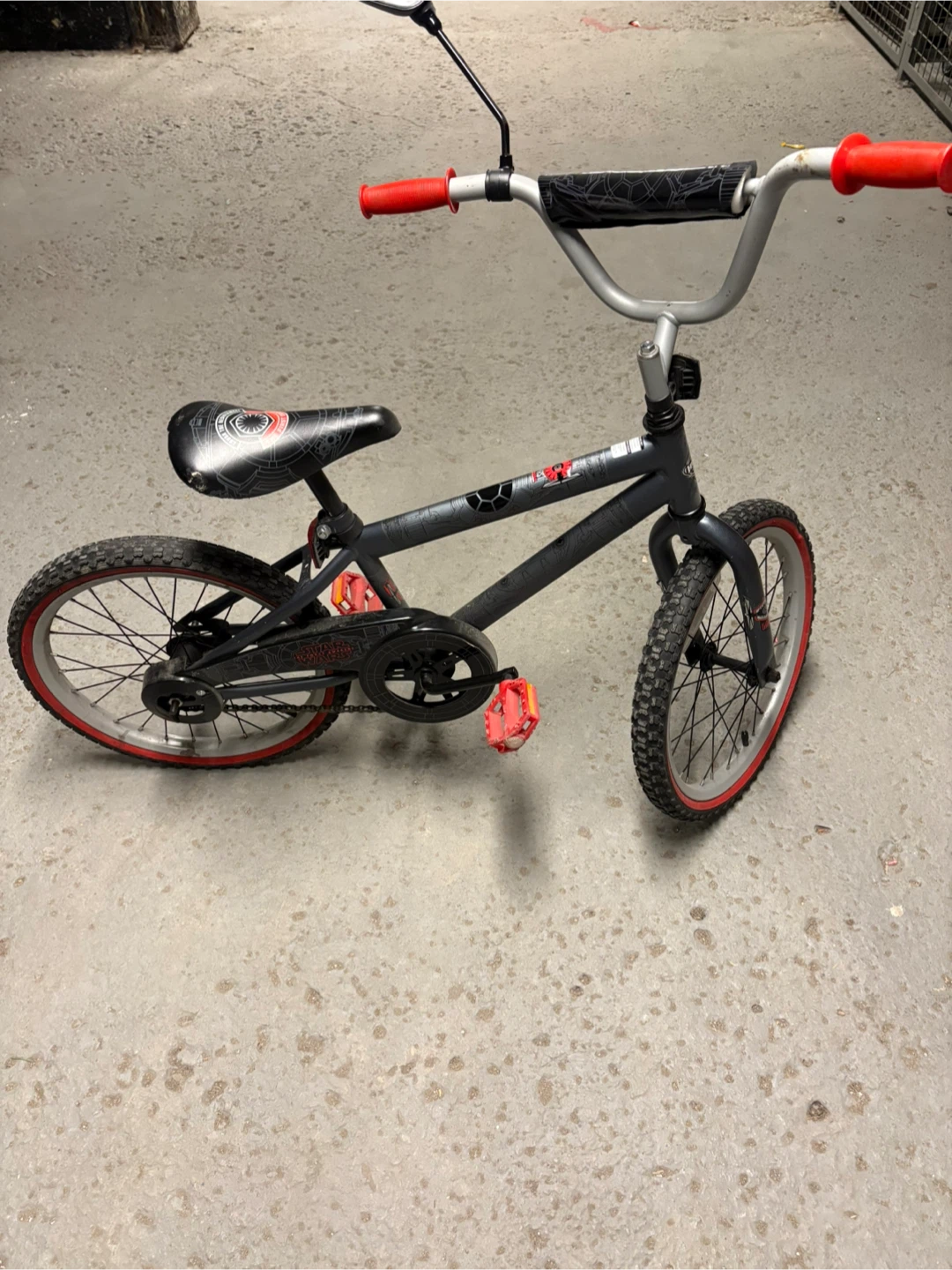 Huffy First Order 18” BMX Bike - STAR WARS EDITION