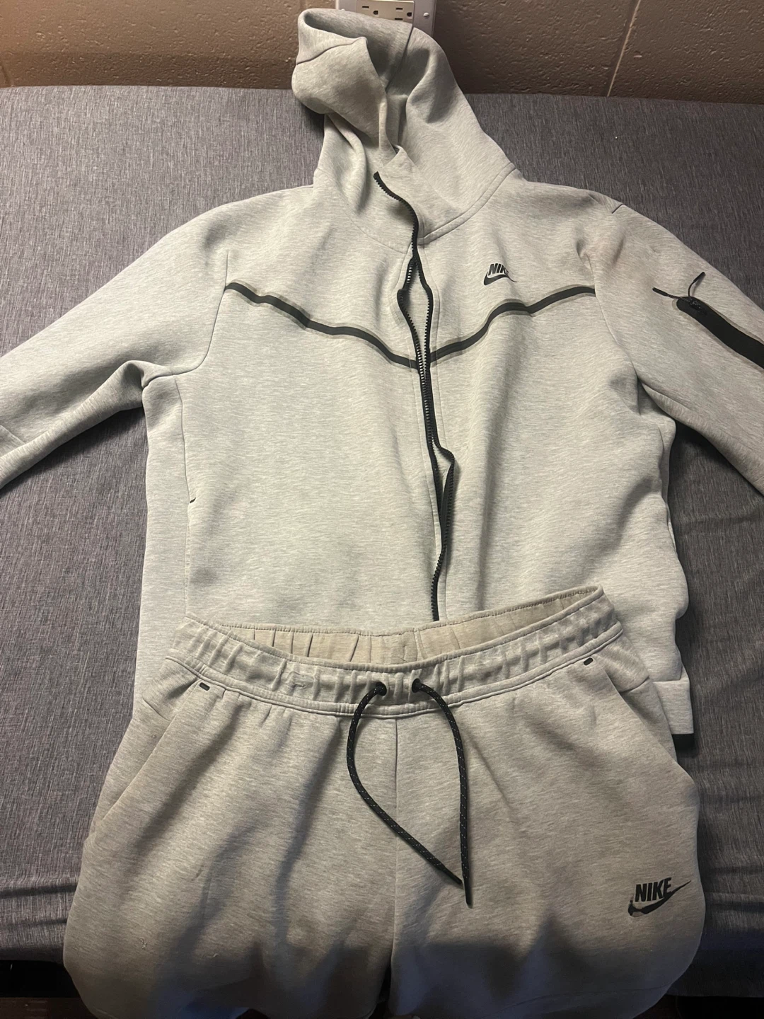 Nike Tech Fleece Hoodie and Shorts Set - Grey