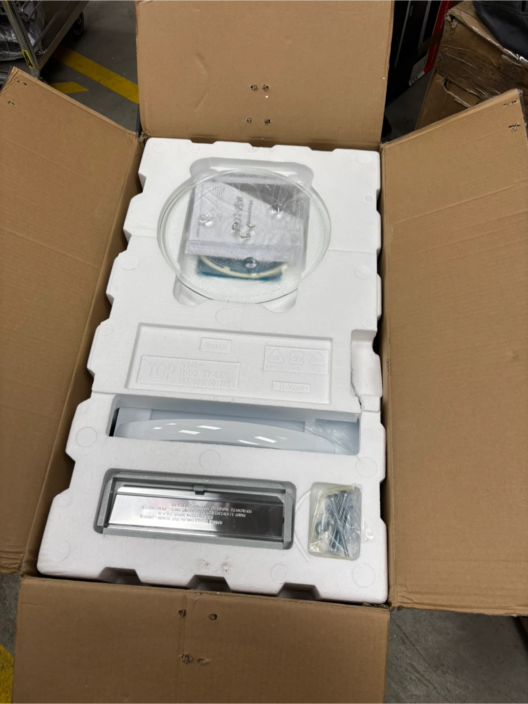 Frigidaire Microwave Oven FMOS1846BW White