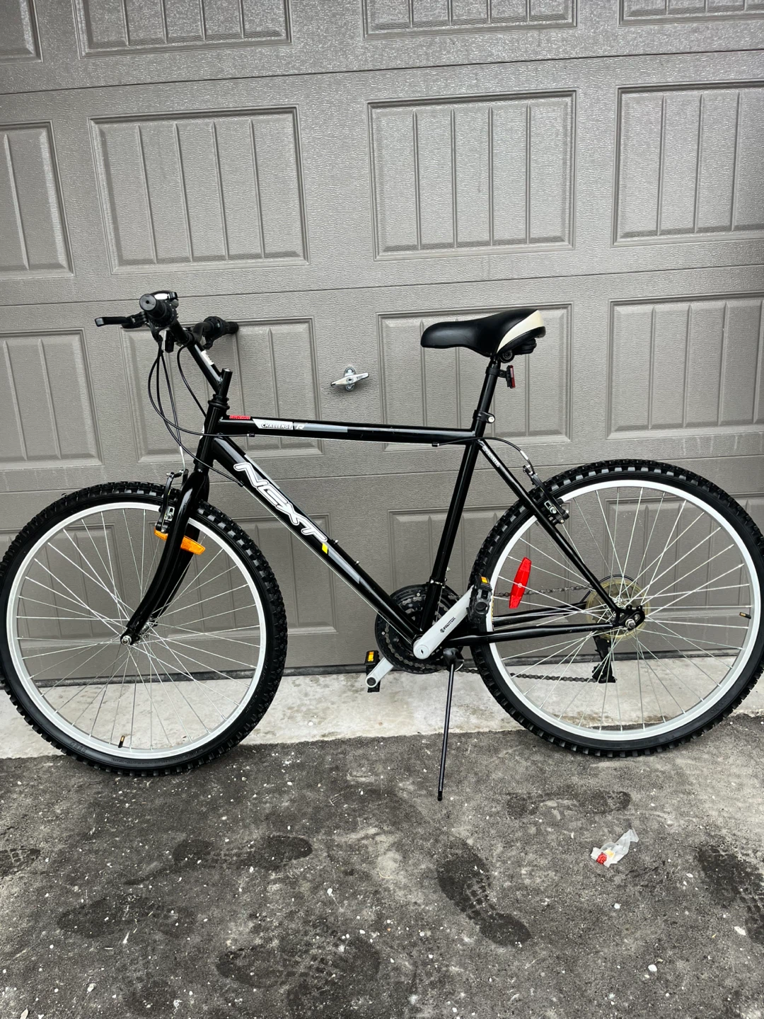Like new 26 inch NEXT Mountain Bike