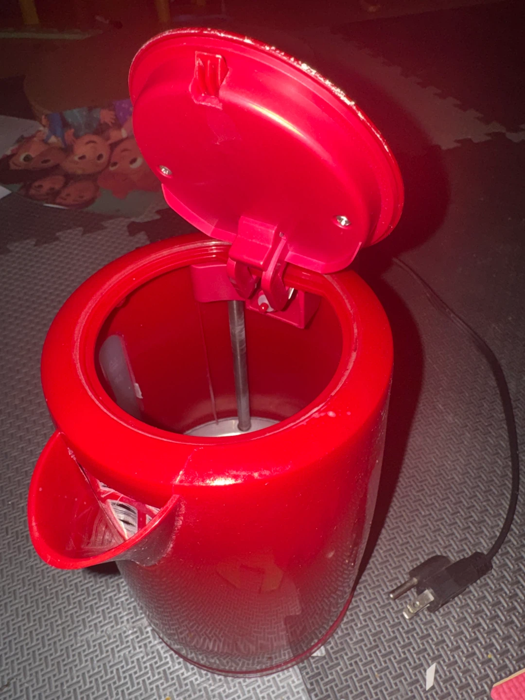 Toastmaster Red Electric Kettle - photo 2