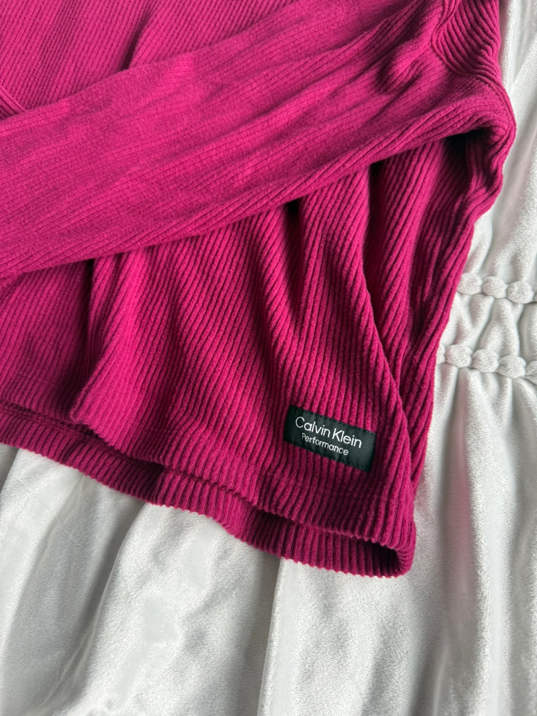 Calvin Klein Performance Ribbed Long Sleeve Top Berry V-Neck - photo 2