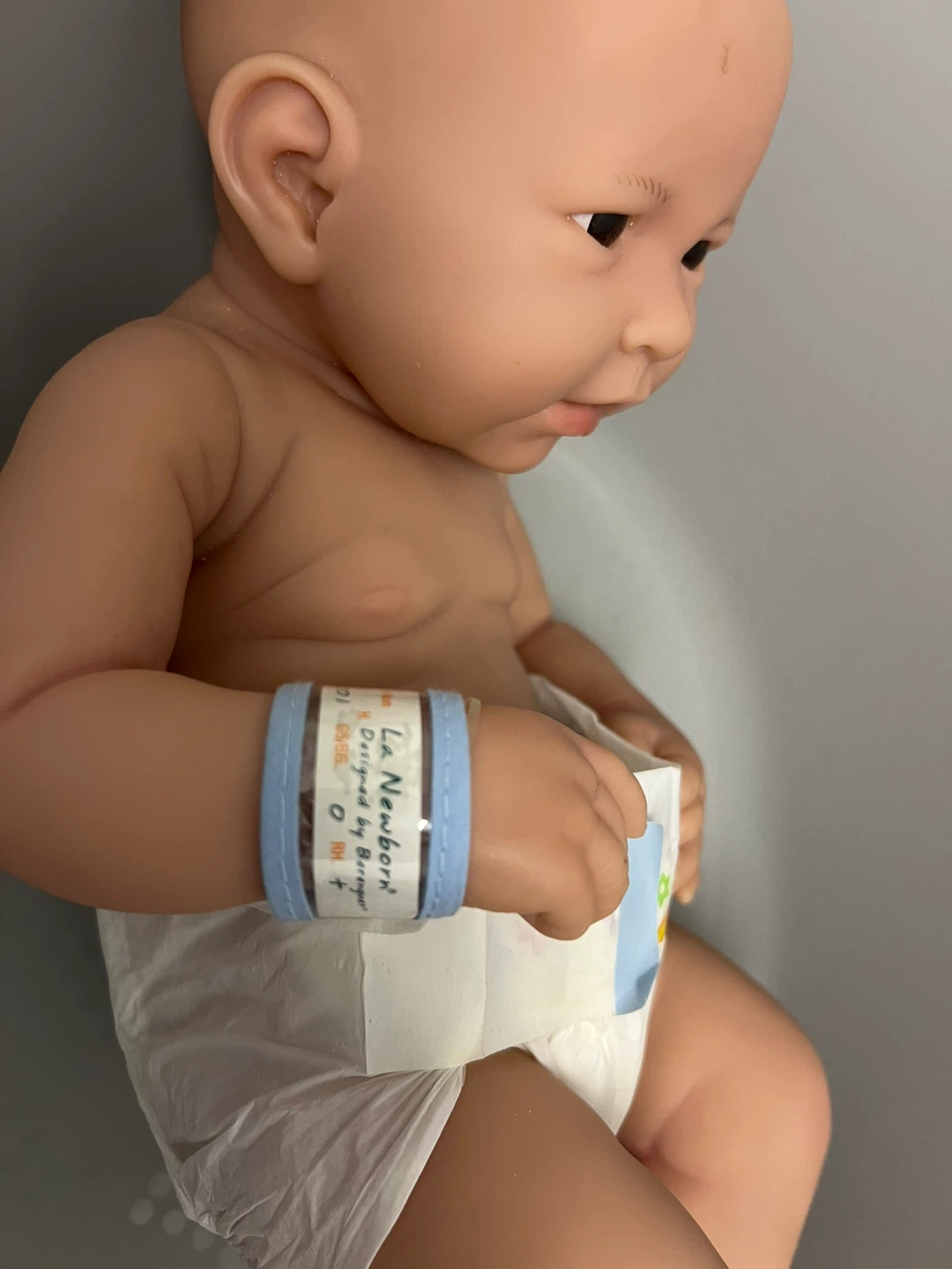 La Newborn "Designed by Berenguer" Realistic Baby Doll - photo 4