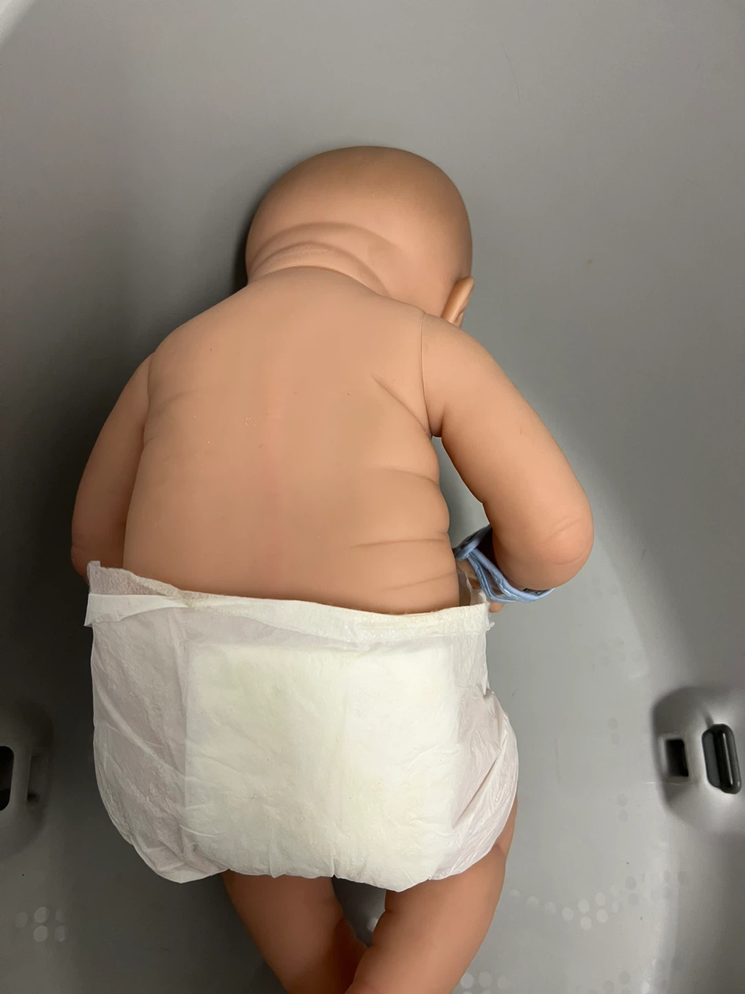 La Newborn "Designed by Berenguer" Realistic Baby Doll - photo 5
