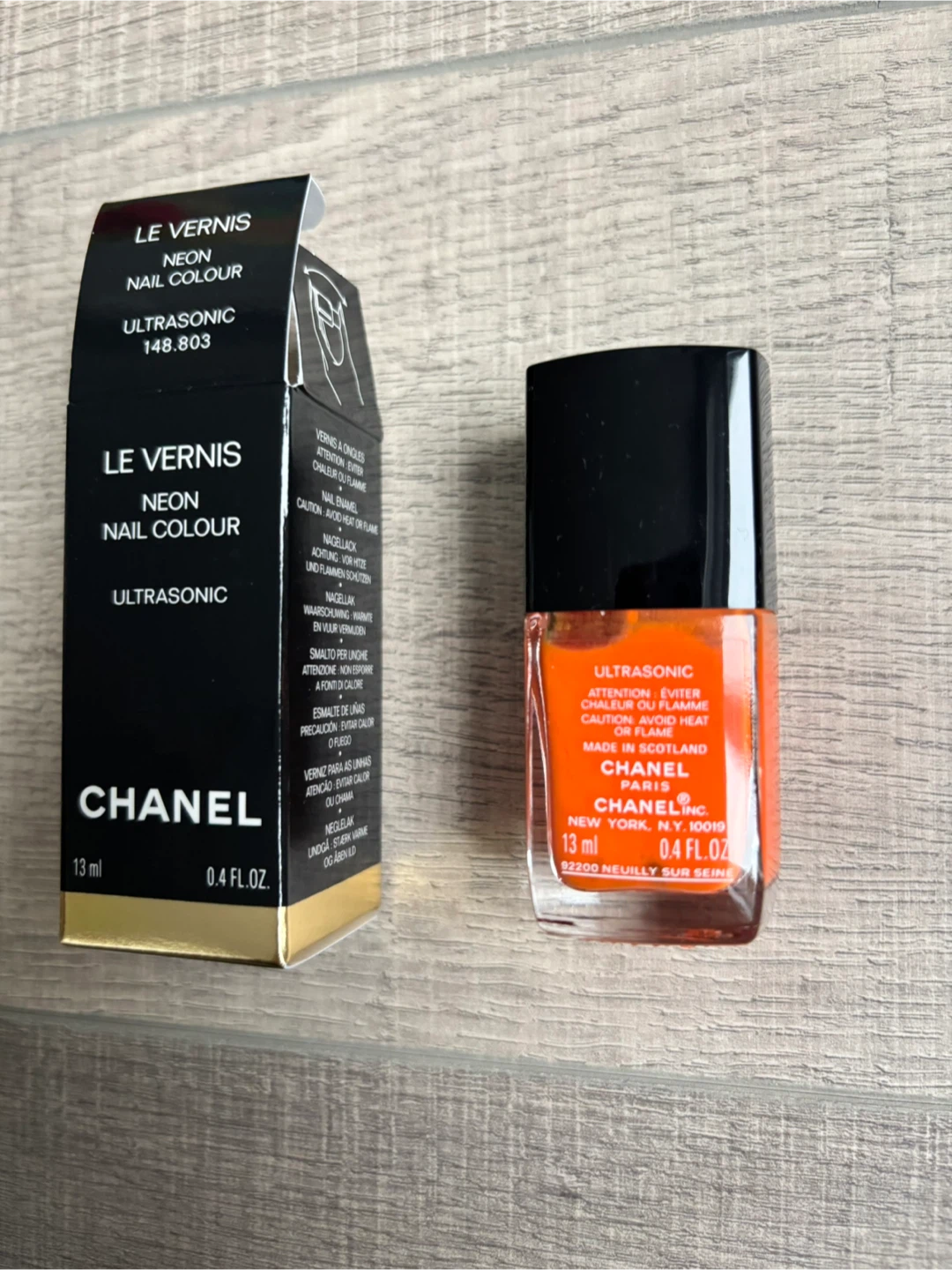 Brand new Chanel Neon Nail Polish- Orange - photo 2