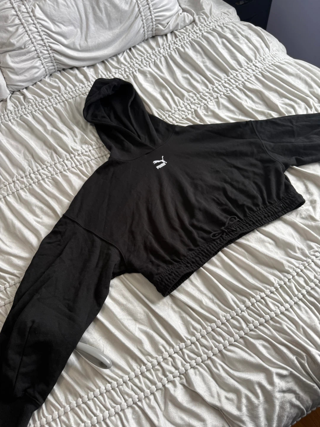 Puma Black Cropped Hoodie Sweatshirt Size S/M Athleisure - photo 2