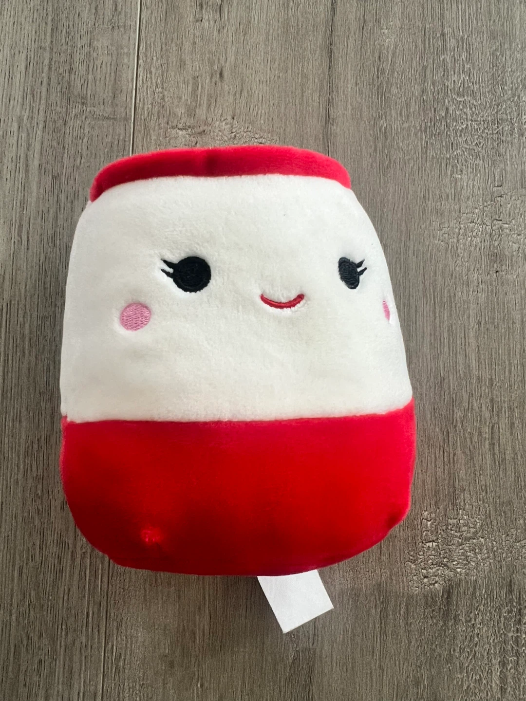 Squishmallows plush toy named Raisy the Ramen - photo 2