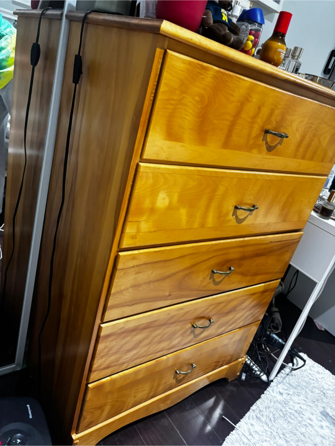 * on hold* Solid Wood 5-Drawer Dresser / Chest of Drawers - photo 2