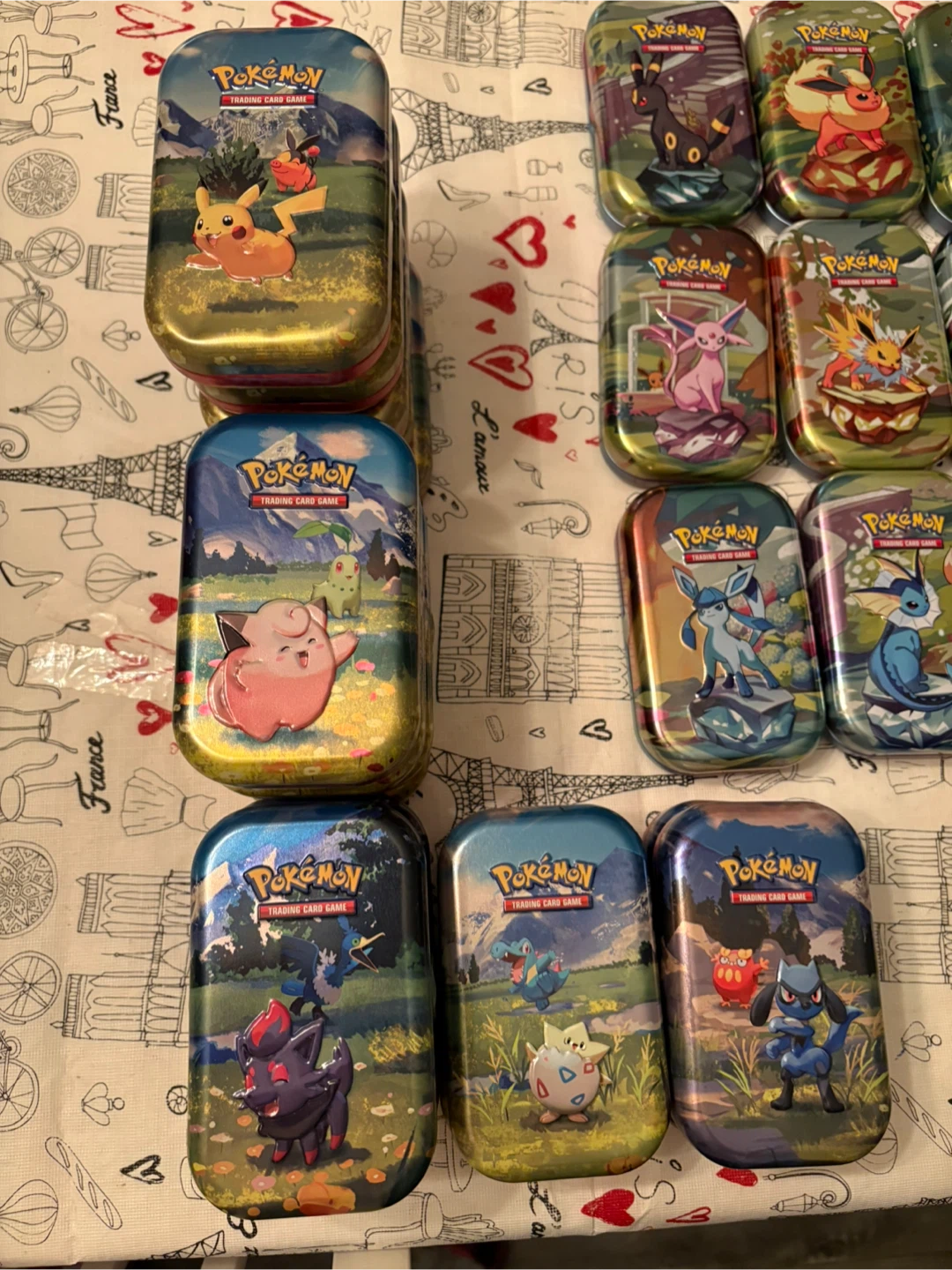 Shiny Pokemon Cards in Tin - photo 3