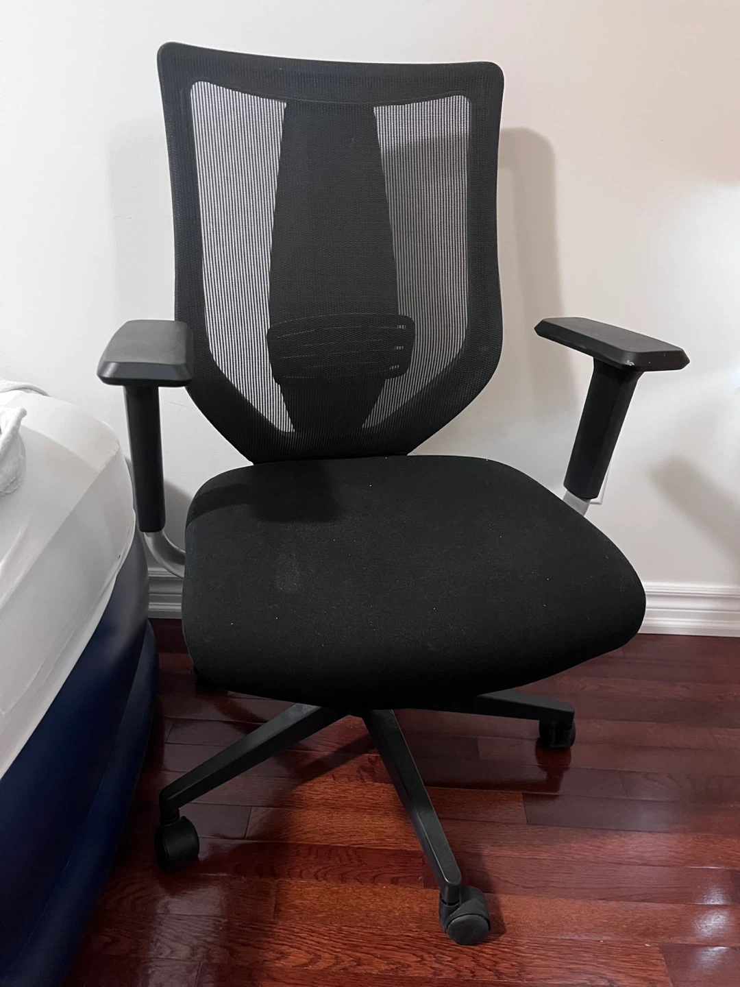 Black Mesh Office Chair