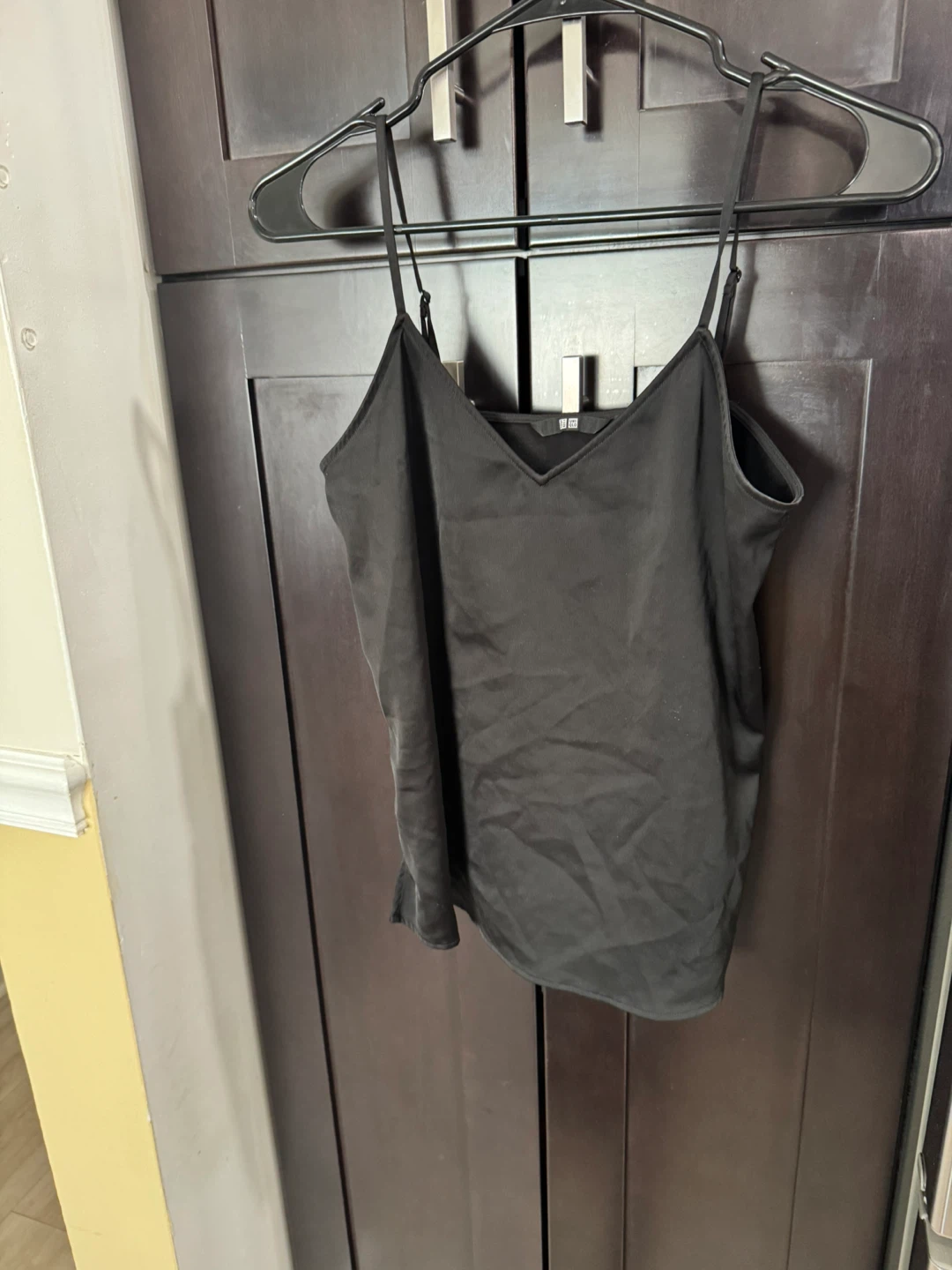 Uniqlo Black Cami Top Size XS - photo 2