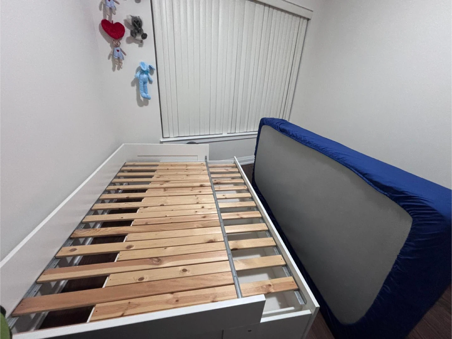IKEA White Daybed with Storage Drawers