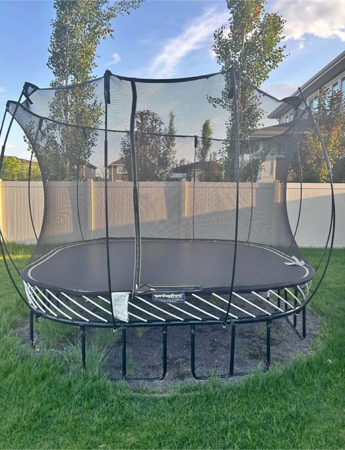 Like new Springfree Trampoline large square 11x11 - photo 3