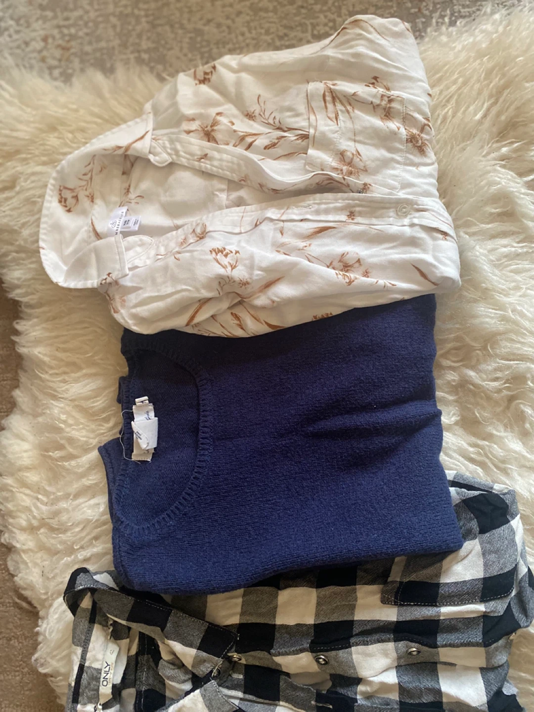 Lacoste, Only, and another brand clothing bundle - photo 3