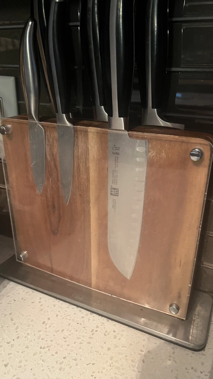 Knife Block with Wooden and Acrylic Design - photo 5