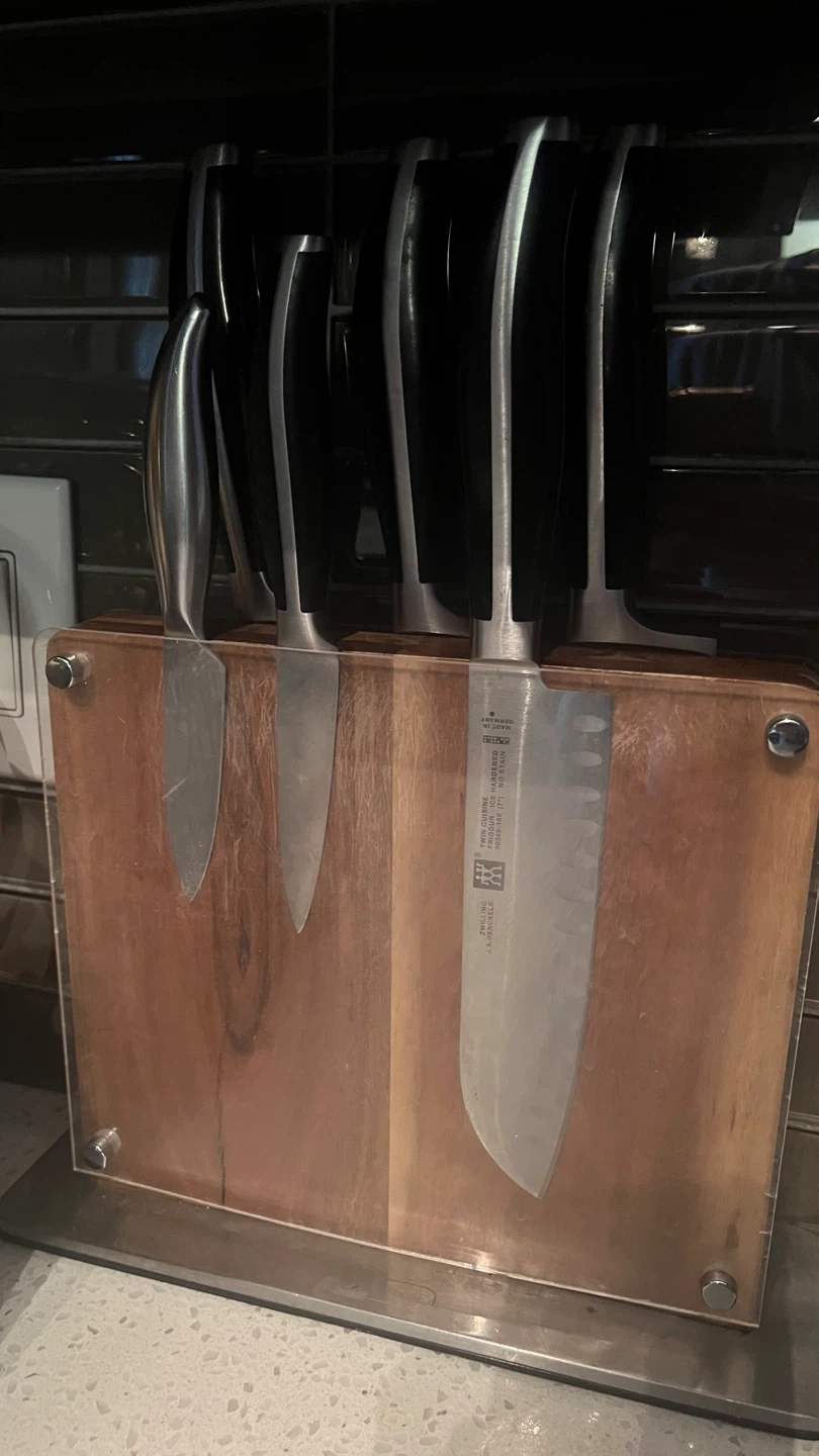 Knife Block with Wooden and Acrylic Design