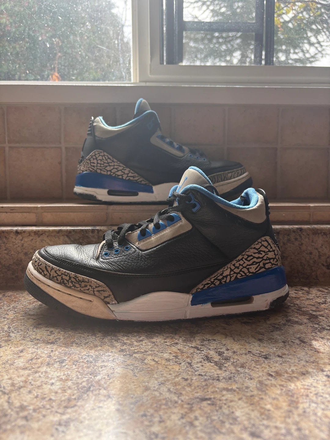 Air Jordan 3 Retro Sneakers