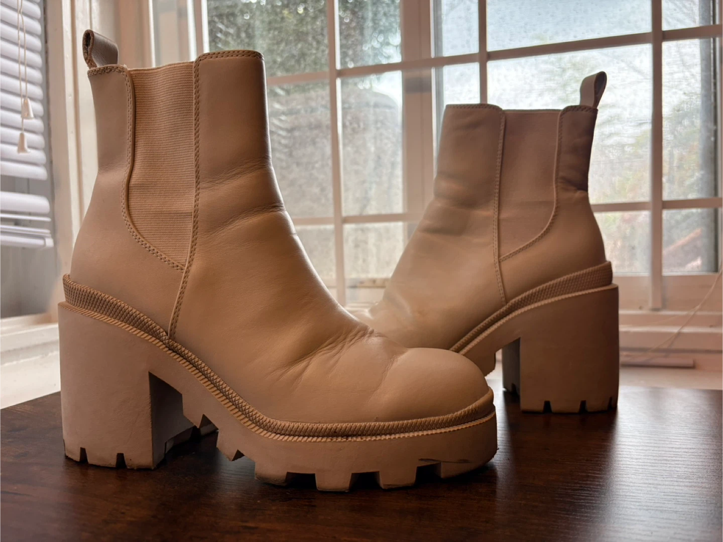Steve Madden Roxie Cognac Leather Chelsea Boots - Size 8.5 - photo 4