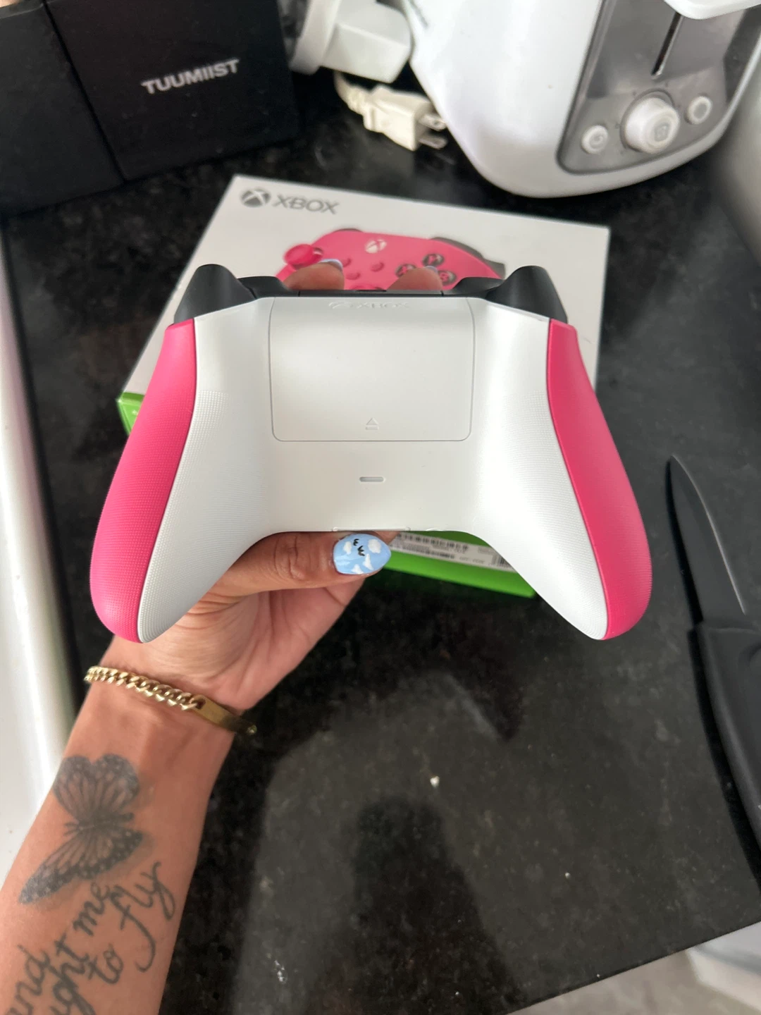 Xbox Wireless Controller - Pink - photo 3