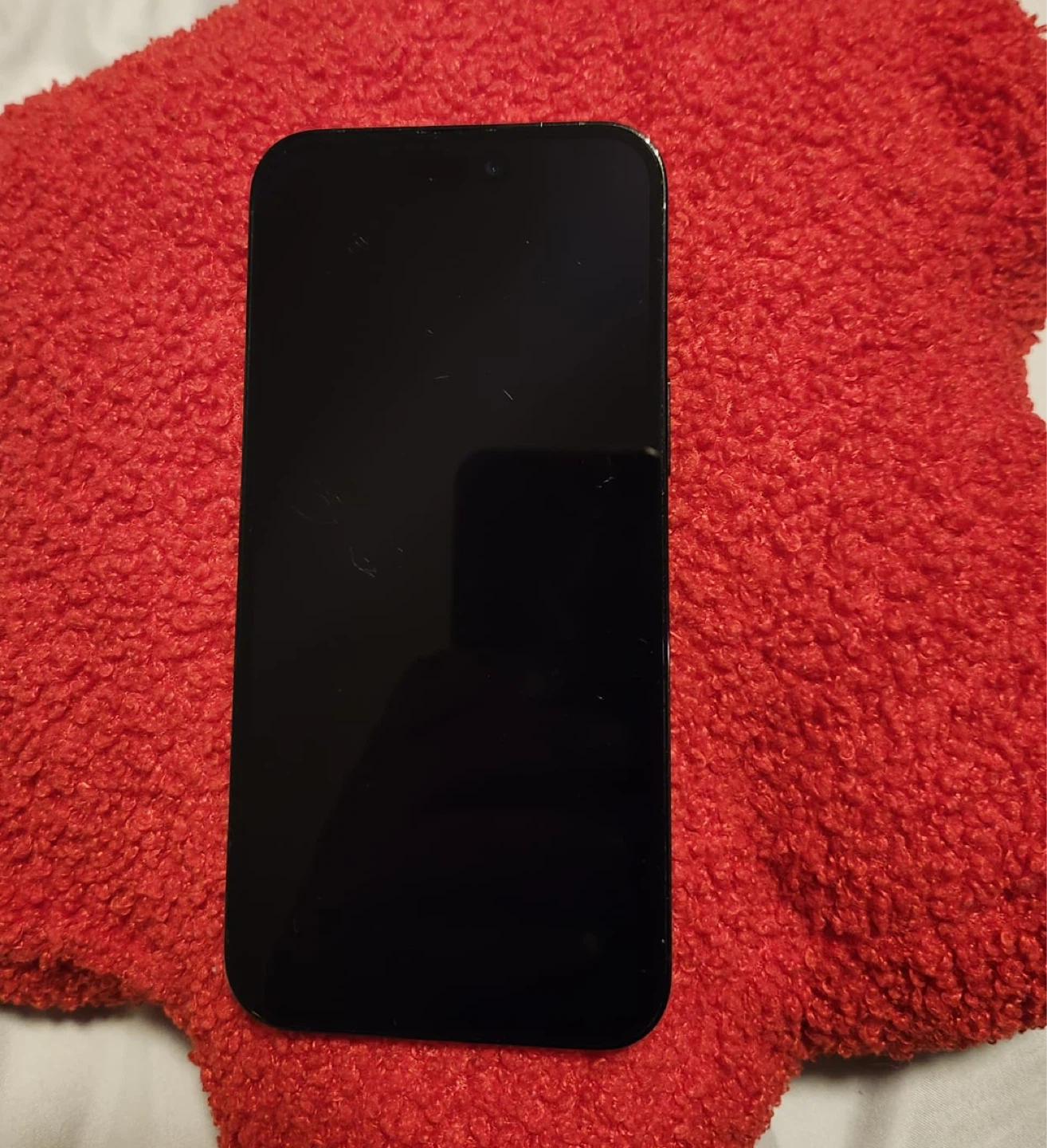 Apple iPhone 14 Pro (Cracked Back)
