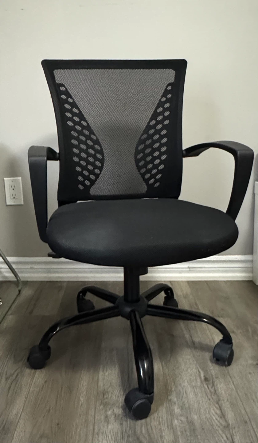 Office Workstation – Chair + Table (Great Condition)