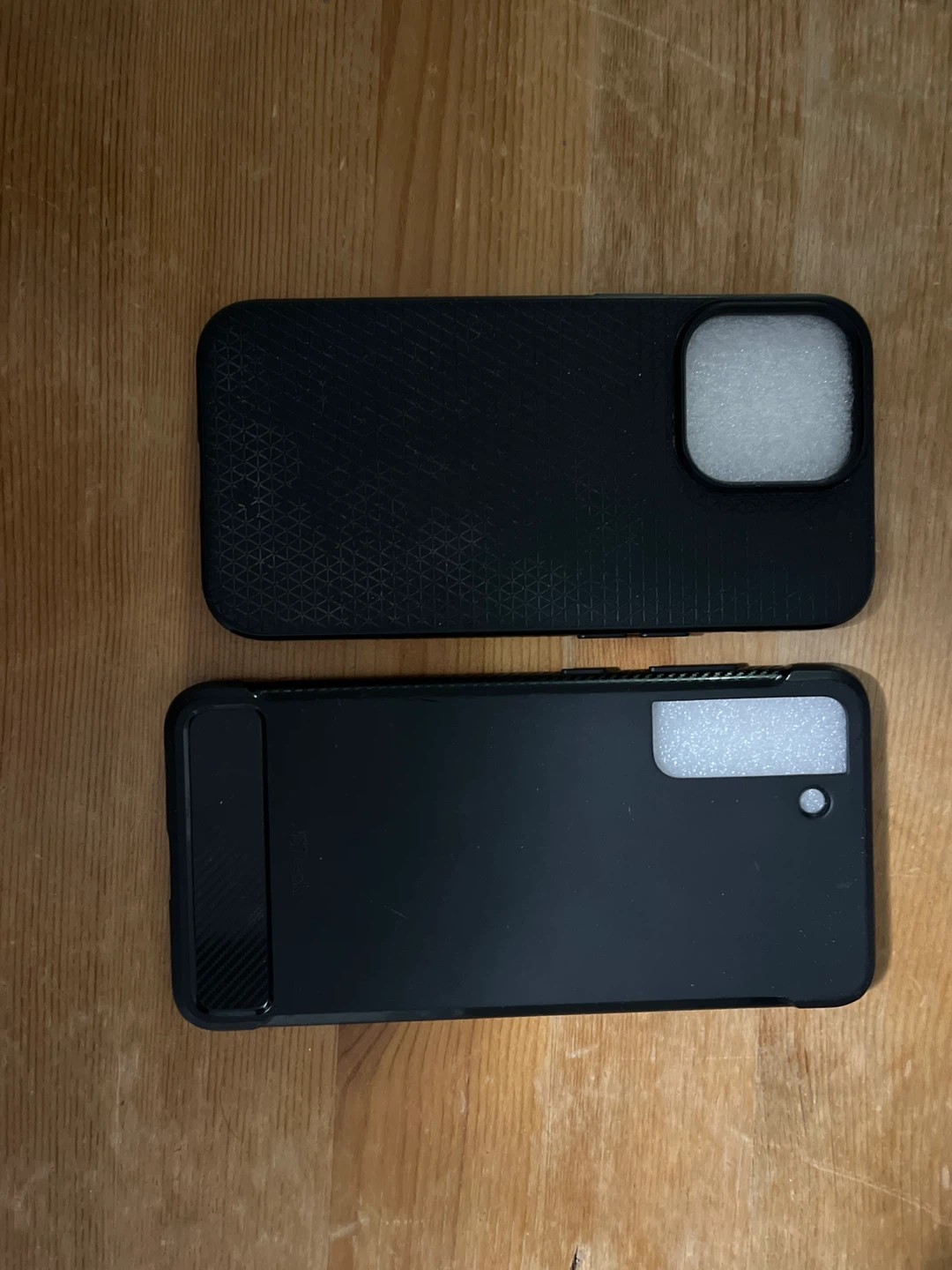 Black Phone Case Duo