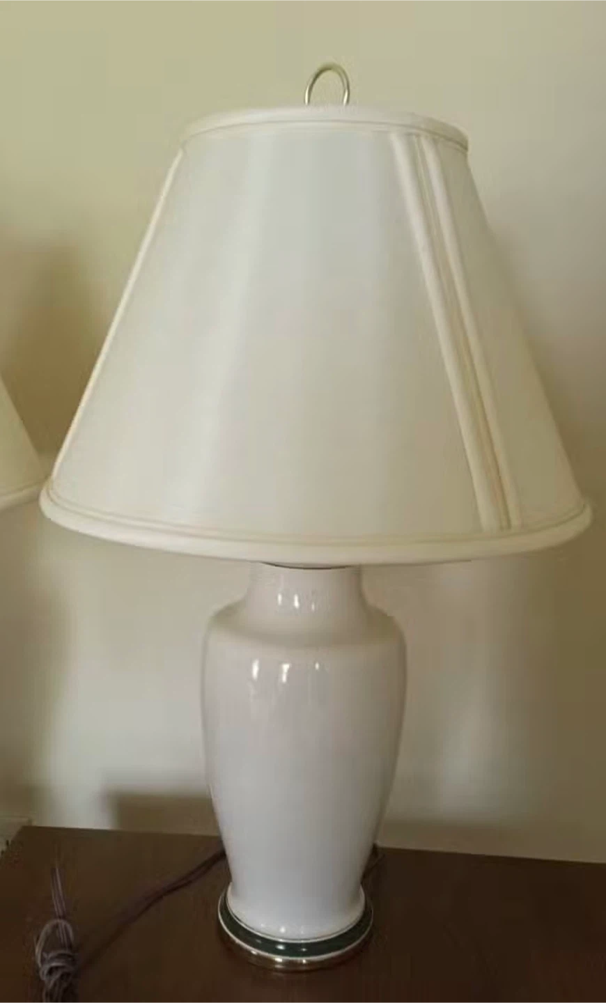Pair of White Ceramic Table Lamp - photo 3