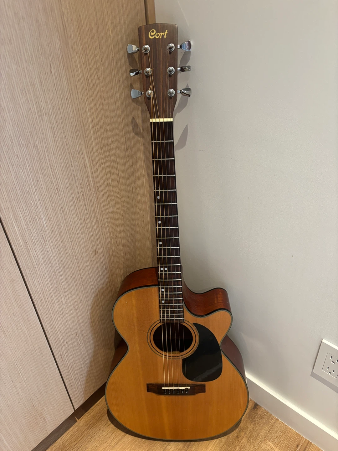 Cort Acoustic Guitar - photo 4