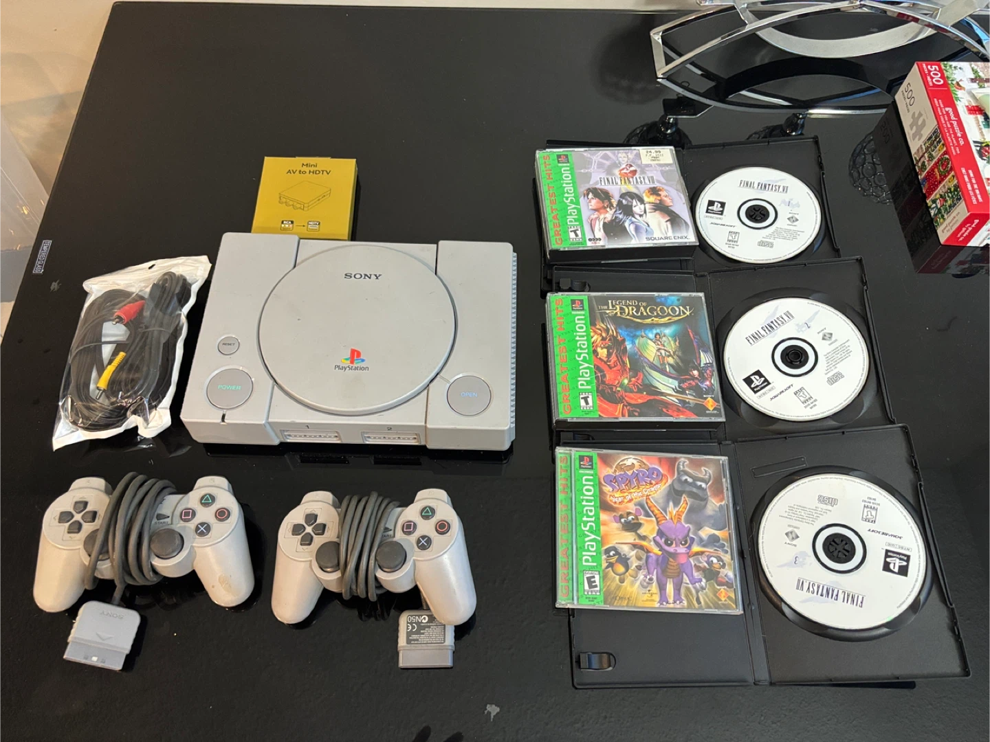 Sony PlayStation 1 Console Bundle with 4 Games & 2 Controllers - photo 2