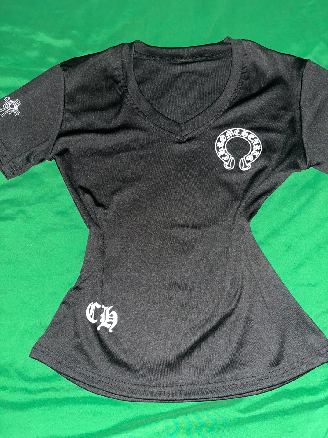 Chrome Hearts Black V-Neck T-Shirt - photo 3