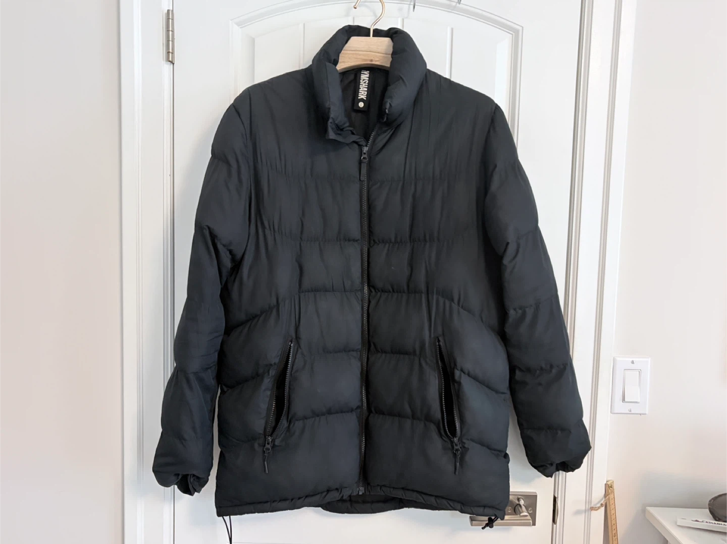 Gymshark Puffer Jacket Men’s Size Large