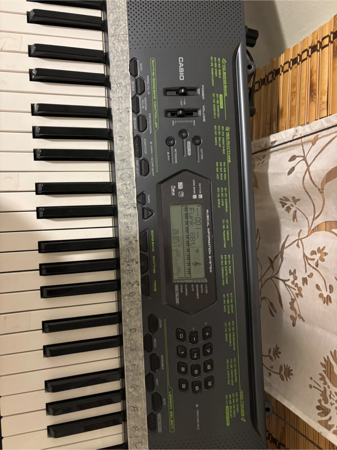 Casio Keyboard - photo 2