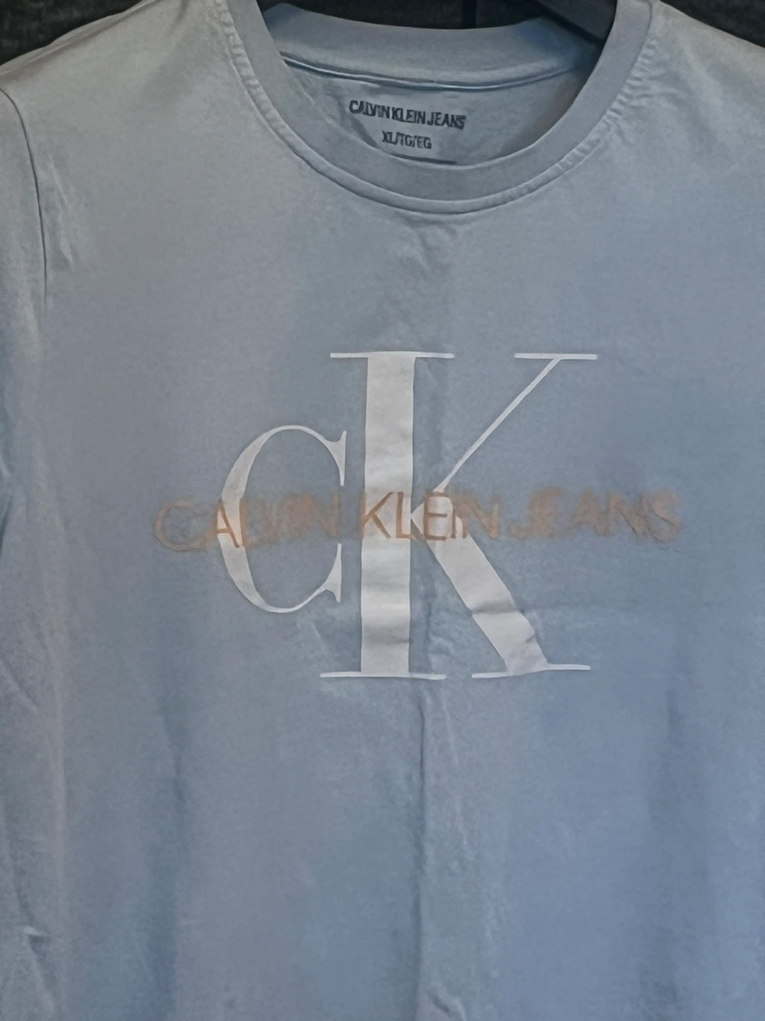 Calvin Klein Light Blue Graphic Cropped T-Shirt - photo 3