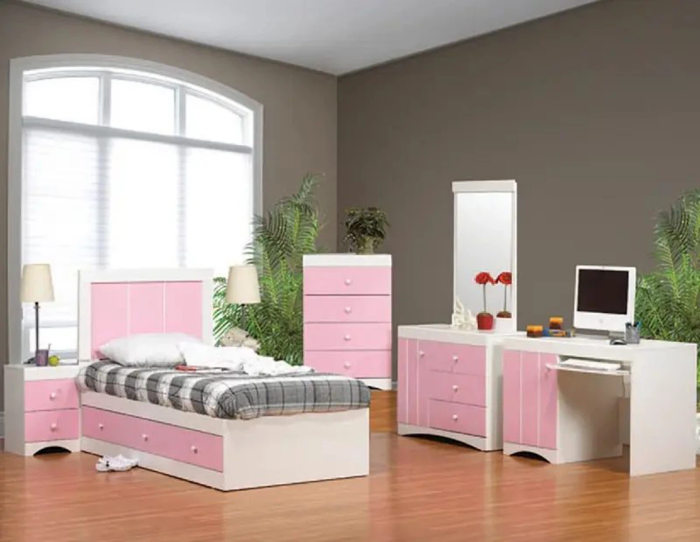 Pink and White Bedroom Furniture Set