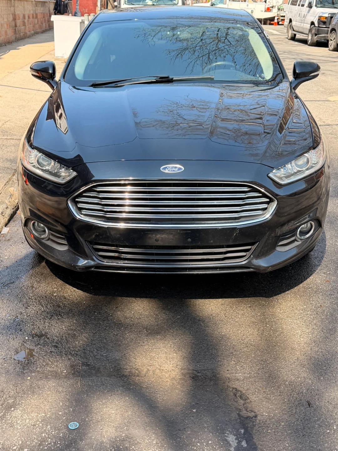 Black Ford Fusion SE Sedan - photo 2